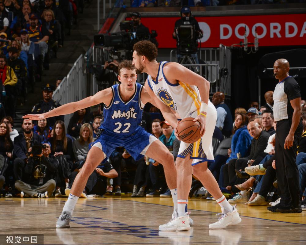 现代足球的 现代足球的