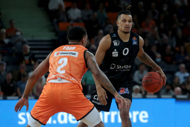 的绝对峰值 的绝对峰值